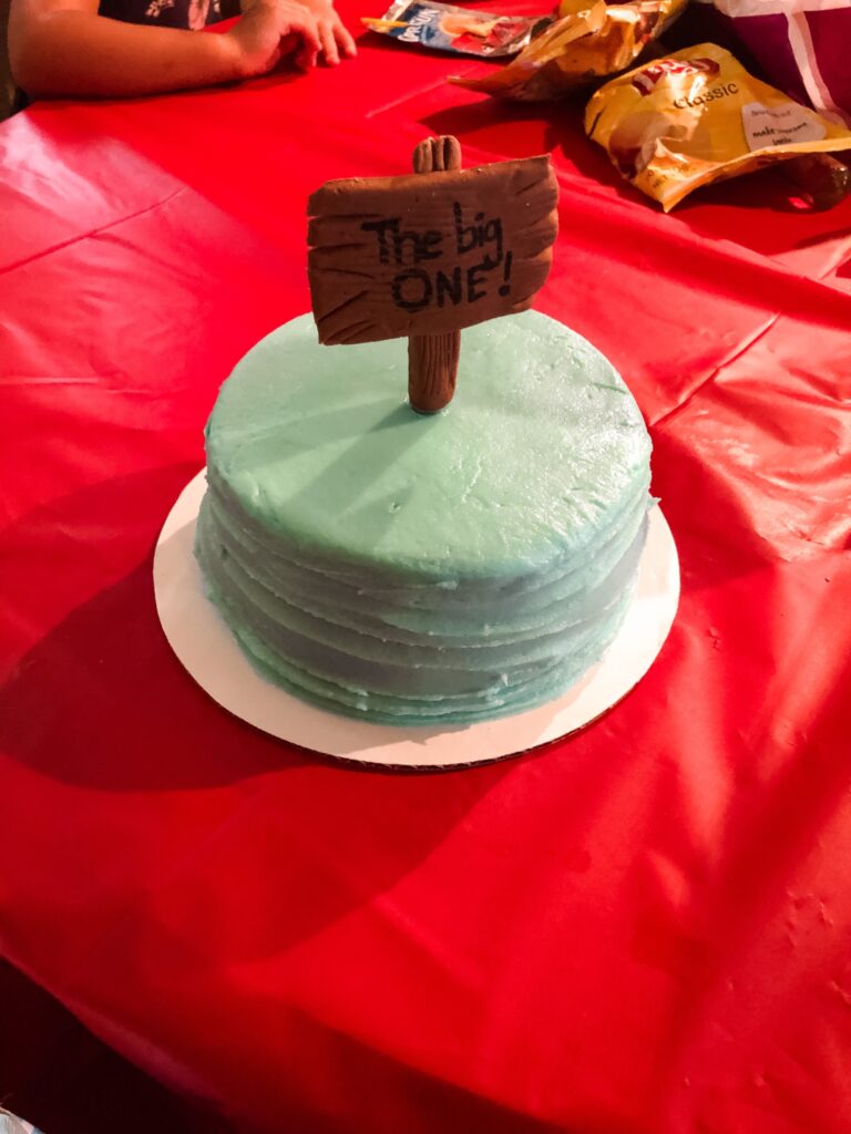 Kais smash cake for his first birthday